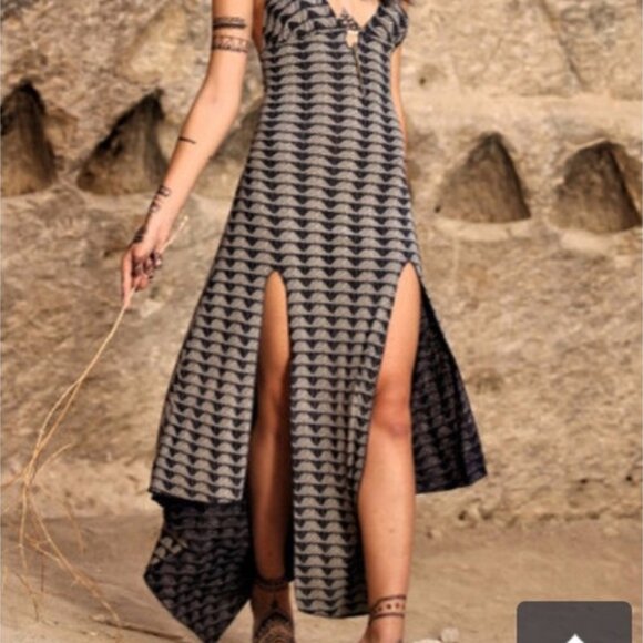 NEW Super Rare ZHEN NYMPH ZHENNYMPH Moonchild Black White Backless Dress XS/S - Picture 4 of 16